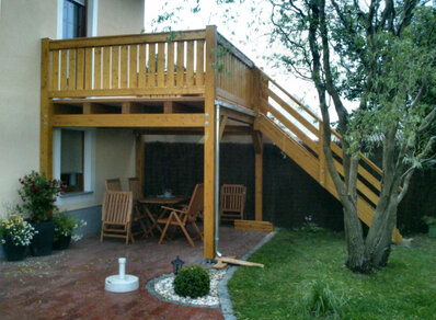 Einstoeckiger Balkon 085