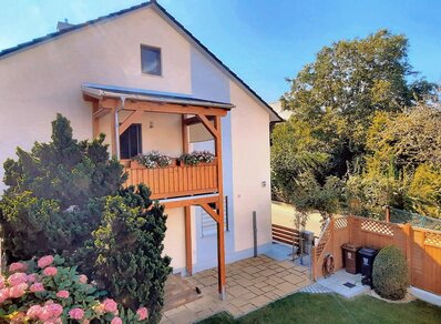 Einstoeckiger Balkon 164