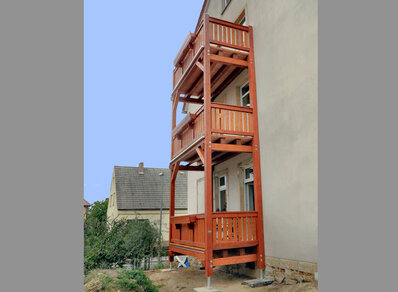 Mehrstoeckiger Balkon 054