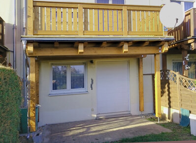 Einstoeckiger Balkon 127