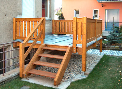 Einstöckiger Balkon 031