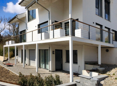 Einstoeckiger Balkon 139