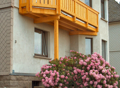 Einstöckiger Balkon 004