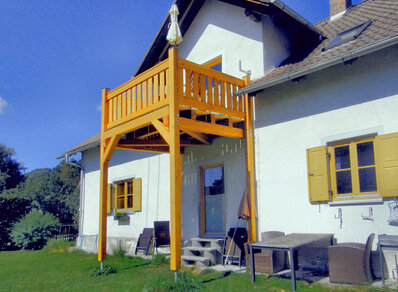 Einstoeckiger Balkon 157
