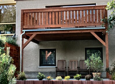 Einstöckiger Balkon 045