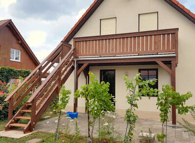 Einstoeckiger Balkon 120