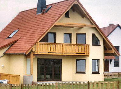 Einstoeckiger Balkon 051