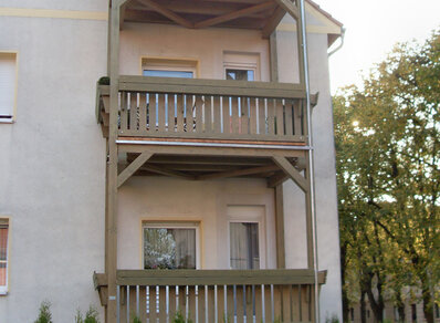 Mehrstoeckiger Balkon 041