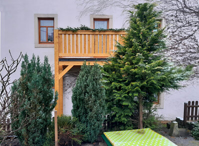 Einstoeckiger Balkon 174