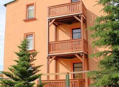 Mehrstoeckiger Balkon 031