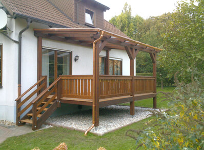 Einstoeckiger Balkon 088