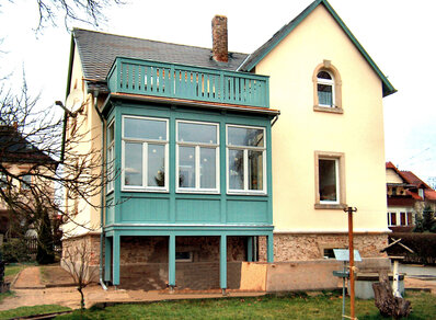 Historischer Hängebalkon 013