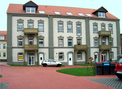 Mehrstöckiger Balkon 007