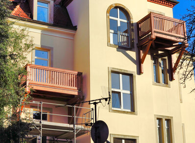 Historischer Hängebalkon 017