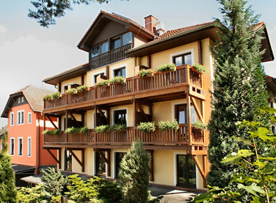 Mehrstoeckiger Balkon 052