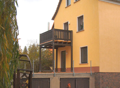 Einstöckiger Balkon 044