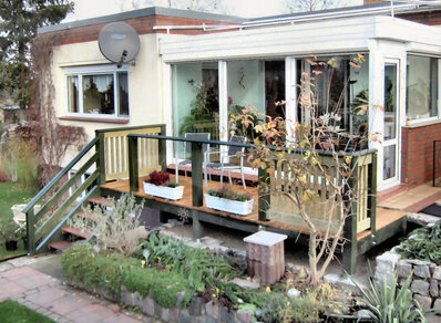 Einstoeckiger Balkon 058