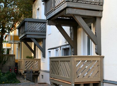 Einstöckiger Balkon 046