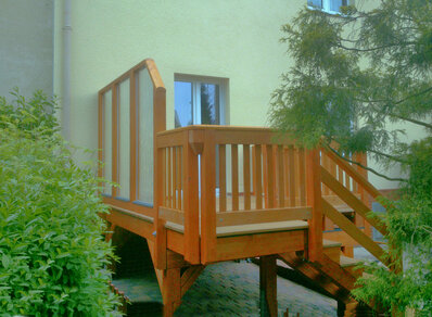Einstoeckiger Balkon 095