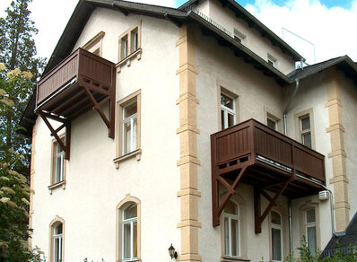 Historischer Hängebalkon 007